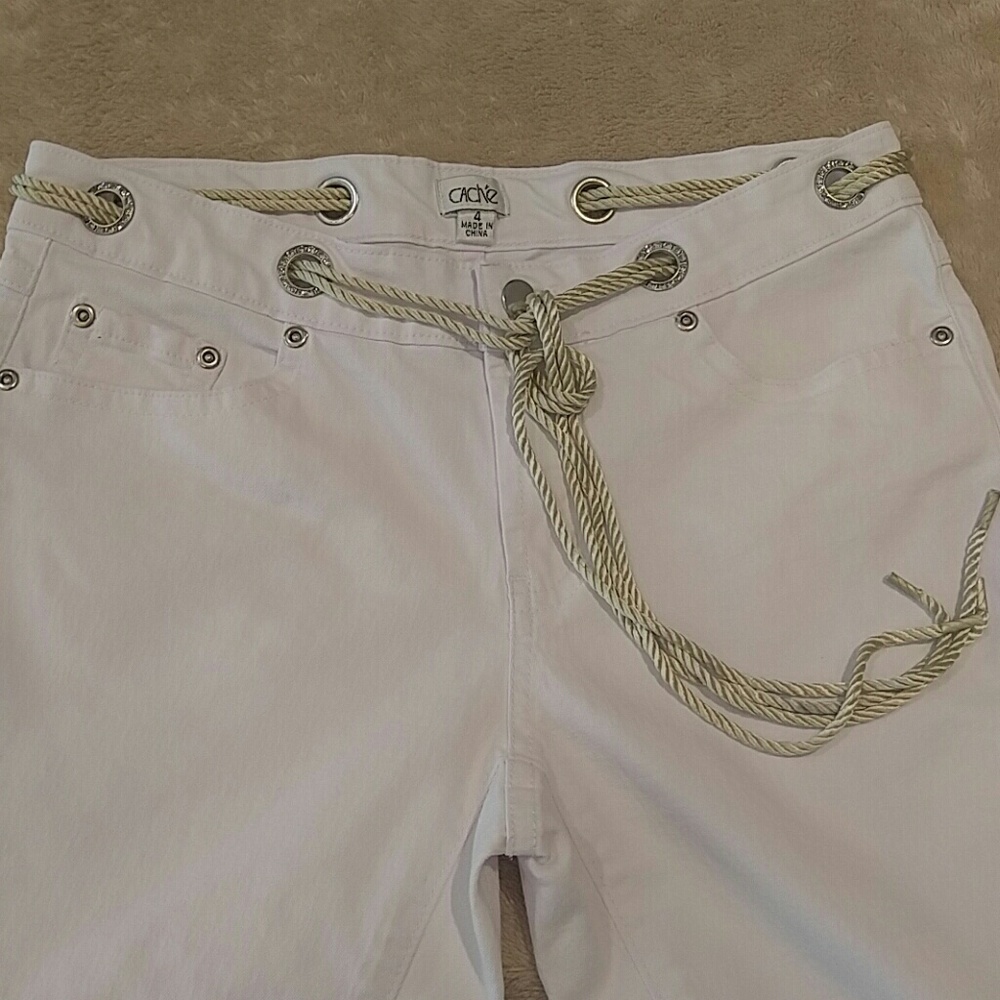 Gorgeous Low Waisted Cache Jeans